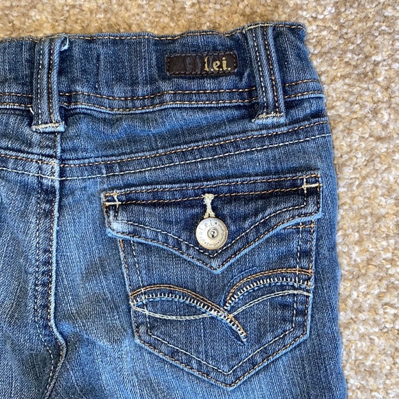 L.e.i. Chelsea Lowrise Boot Jeans - Picture 4 of 14